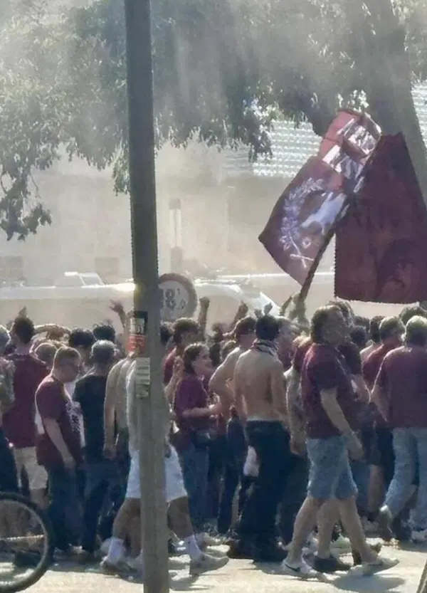 Retroscena dagli scontri a Torino: &ldquo;Il tifoso colpito? Era di schiena, si stava allontanando&rdquo;