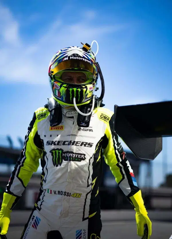 Valentino Rossi pronto a infuocare Monza con la BMW: gli orari, dove vederlo e come incontrarlo