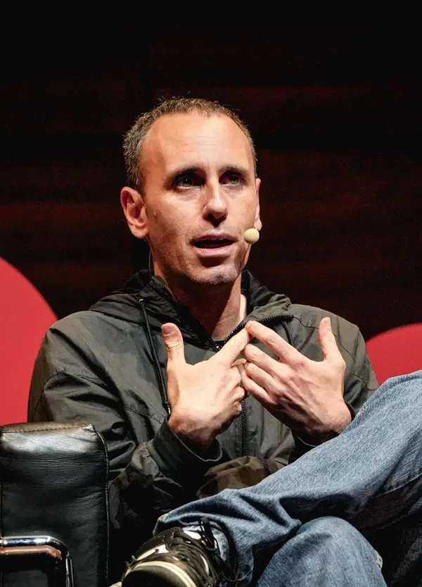 Due Spicci, perch&eacute; Zerocalcare dice "Non sono un produttore", ma risulta "Produttore Esecutivo" della serie Netflix?