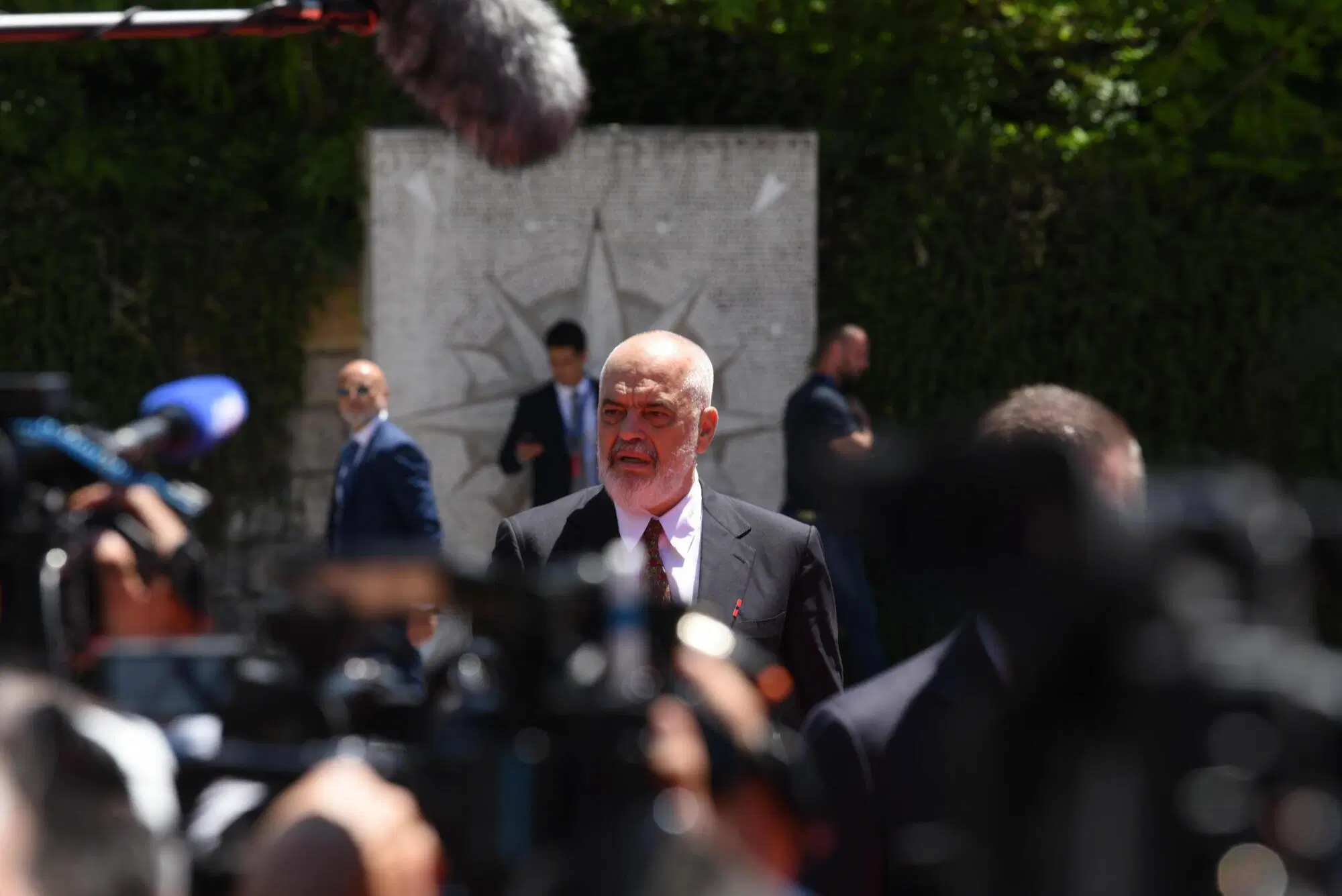  Il premier albanese Edi Rama