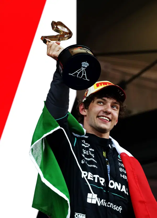 Capolavoro a Montecarlo di Kimi Antonelli, che eguaglia Senna e Schumacher (ma non solo): &ldquo;Oggi, l&rsquo;unica persona che avrebbe potuto fermarmi ero io stesso&rdquo;