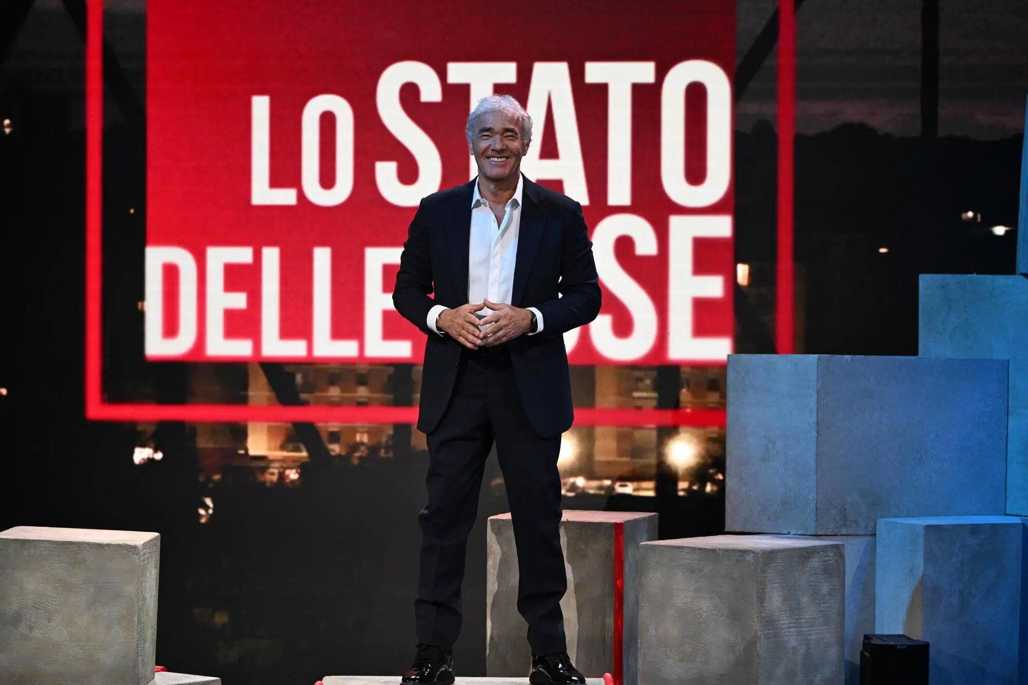 Massimo Giletti nello studio de Lo Stato delle Cose