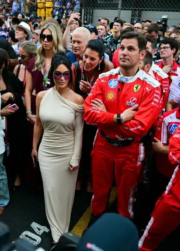 Forse non ve ne siete accorti, ma il primo weekend da ferrarista di Kim Kardashian a Monaco (al fianco di Lewis Hamilton) &egrave; stato un disastro