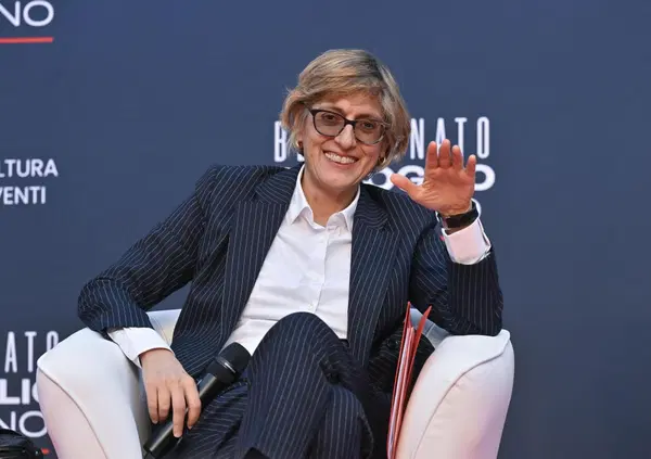 Lo studio Bongiorno chiude la porta in faccia alla presunta vittima di molestie del senatore Francesco Silvestro? A MOW si trincera (per ora) nel no comment: "Non sappiamo nulla in merito"