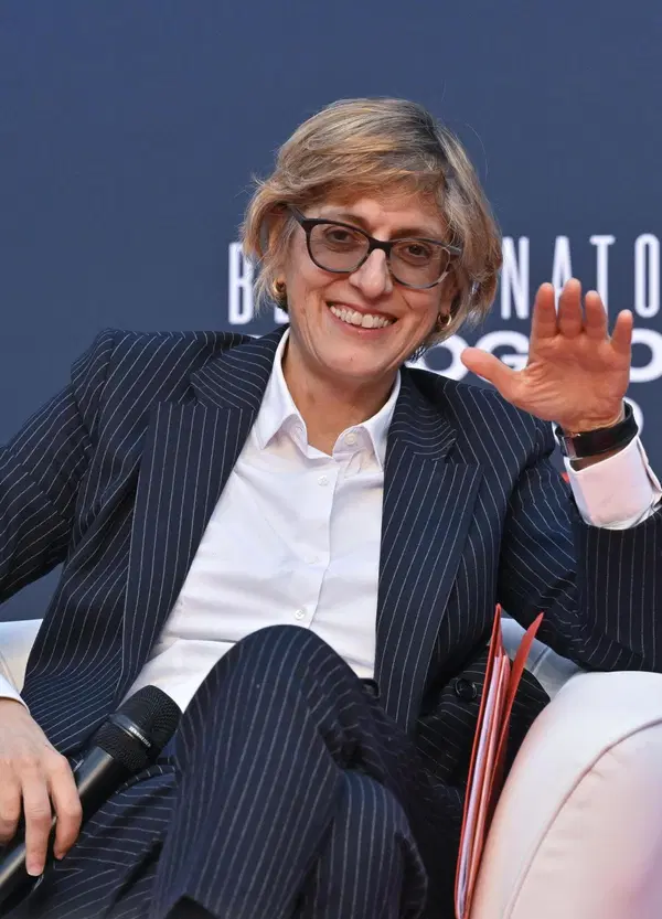 Lo studio Bongiorno chiude la porta in faccia alla presunta vittima di molestie del senatore Francesco Silvestro? A MOW si trincera (per ora) nel no comment: "non sappiamo nulla in merito"