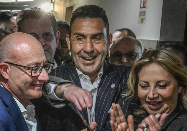 Ci siamo svegliati con un atroce dubbio: ma &egrave; Futuro Nazionale o Democrazia Cristiana? Vannacci offre la sponda sulla legge elettorale a Fratelli d'Italia