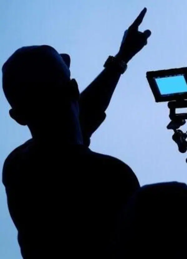 Ma cosa sta succedendo nel mondo dei cortometraggi? Il cinema in streaming guarda alla prossima frontiera: tra piattaforme negli aeroporti, il dibattito sul tax credit e i festival