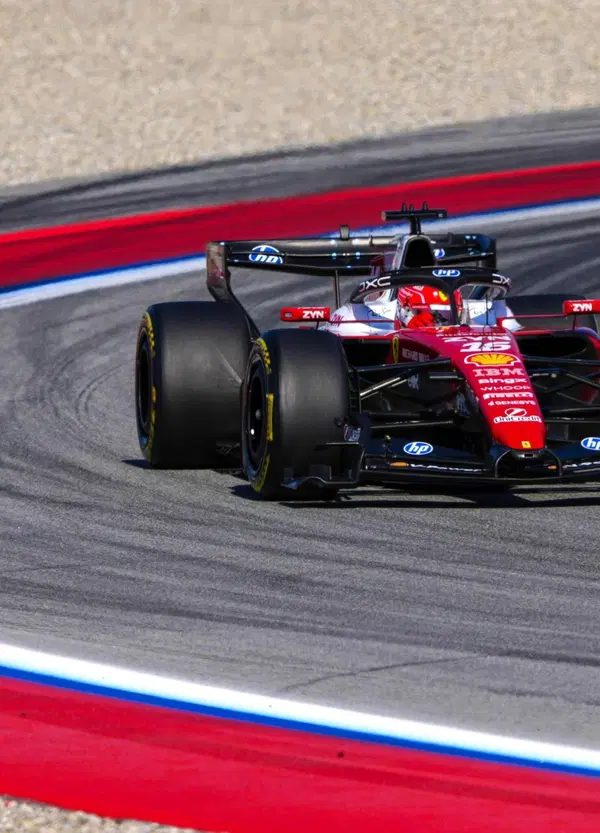 A Barcellona per Ferrari freni nuovi, ma solito risultato? Vasseur parla di &ldquo;inizio strano&rdquo;, Leclerc di avversari &ldquo;ancora davanti&rdquo;. Hamilton lotta contro la SF-26 (per ora)