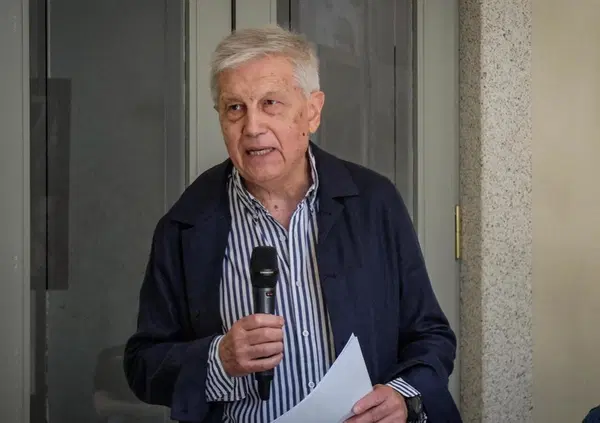 Aldo Grasso distrugge i Mondiali di Trump e Infantino: &ldquo;Una convention della Fifa dove, ogni tanto, qualcuno prende a calci un pallone&rdquo;