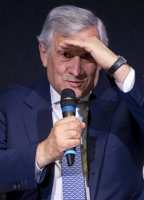 Hai capito Tajani&hellip; Mentre tutti guardano Vannacci e la Lega nessuno si accorge di Forza Italia