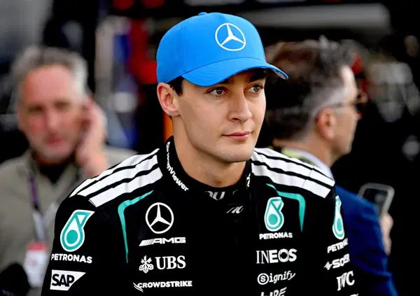 S&igrave;, George Russell ha detto: &ldquo;Ho avuto anche un po&rsquo; di sfortuna&rdquo; dopo una Silverstone che manco con residenza a Lourdes. E indovinate un po&rsquo; Verstappen?