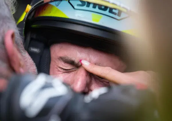 L&rsquo;addio da lacrime di Fabio Di Giannantonio alla VR46 e l&rsquo;omaggio di Nadia Padovani ad Alex Marquez