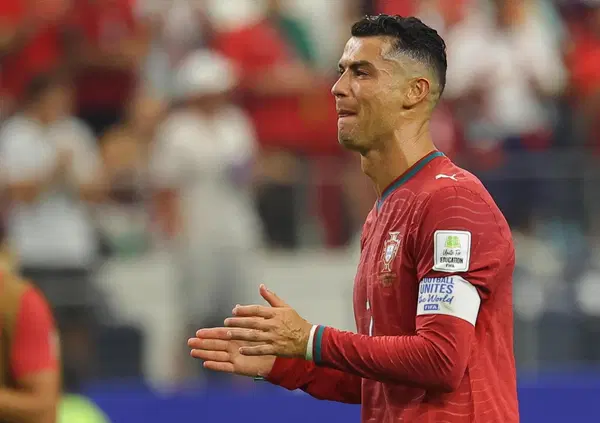 Basta Cristiano Ronaldo! La verit&agrave; che nessuno dice &egrave; che in questo mondiale ha intrappolato un Portogallo fortissimo nel suo ego. Grande carriera, ma la panchina?