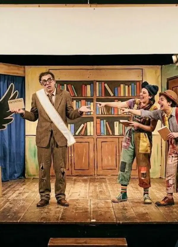 Riccardo Canaletti benedice Pi&ugrave; Libri Pi&ugrave; Libri: il patentino antifascista cagata plateale