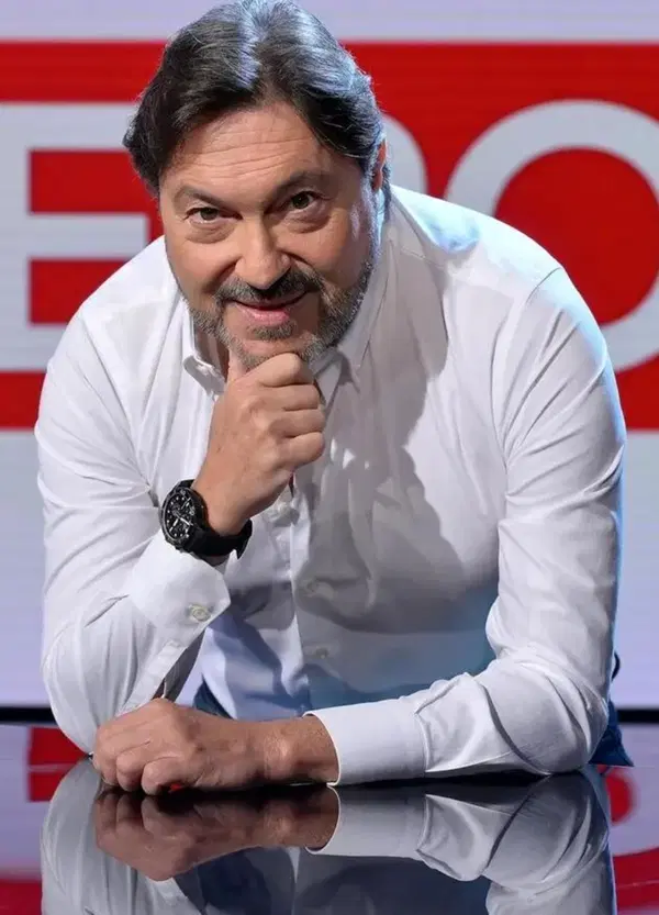 Quel calabrese con l'accento pesantissimo di Michele Larosa ha una domanda per Ranucci