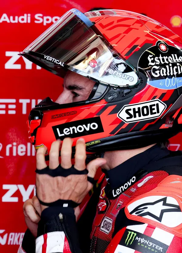Karmateve! Marc Marquez bacchetta i tifosi spagnoli contro Bezzecchi tirando fuori il 2015