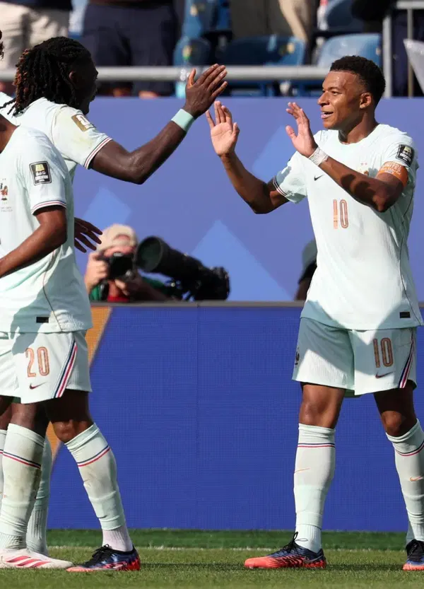 Il Mondiale vi sta fot*endo e la colpa &egrave; dell'IA: lo sapete che le partite servono a raccogliere dati?