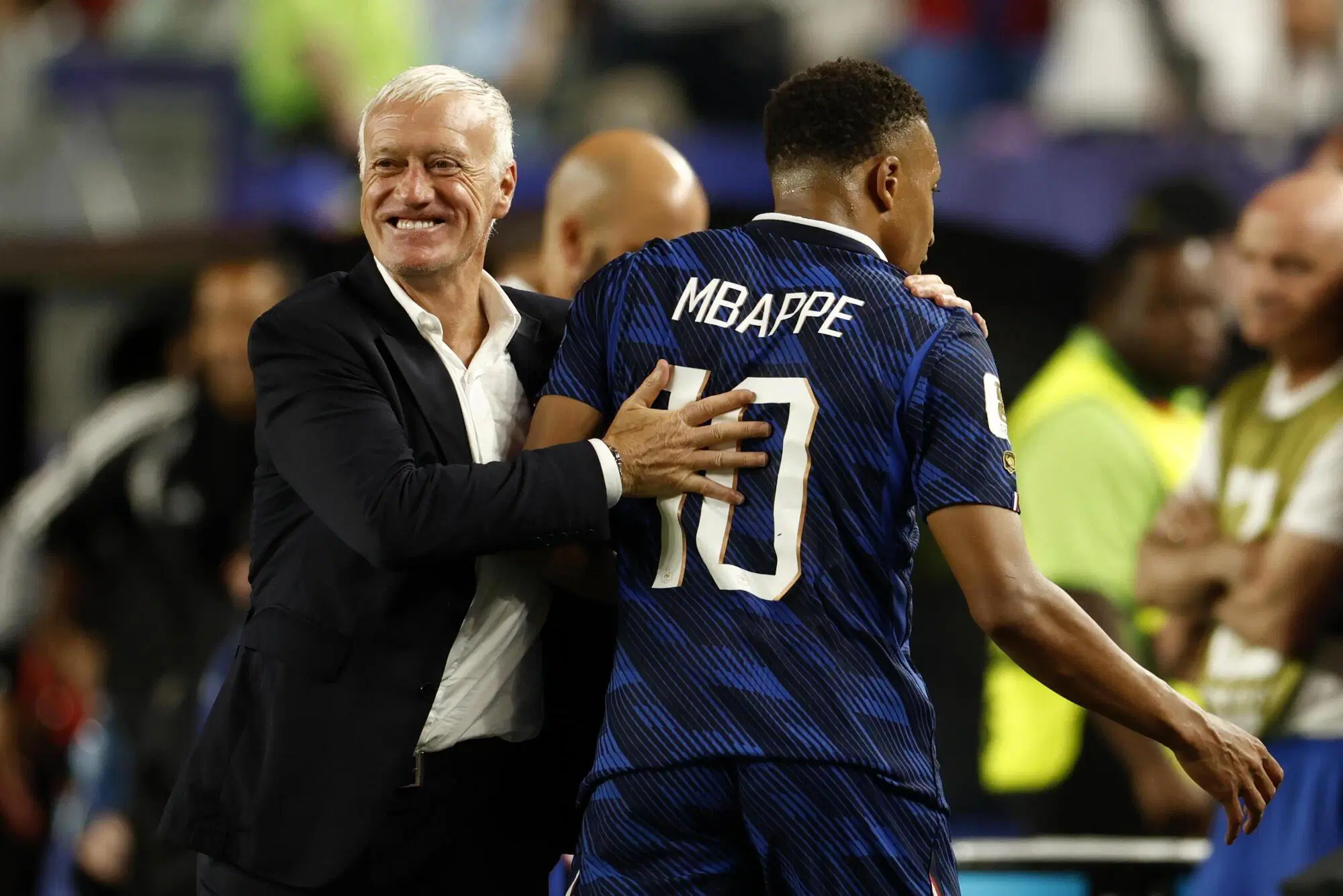 Deschamps e Mbapp&eacute;