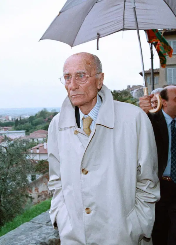 25 anni fa moriva Montanelli e non ha lasciato quasi nessun erede. La sua brevitas era pi&ugrave; potente dei 90 secondi di reel che vi impone l&rsquo;algoritmo, ma per scrivere come lui serviva la libert&agrave; che non abbiamo pi&ugrave;