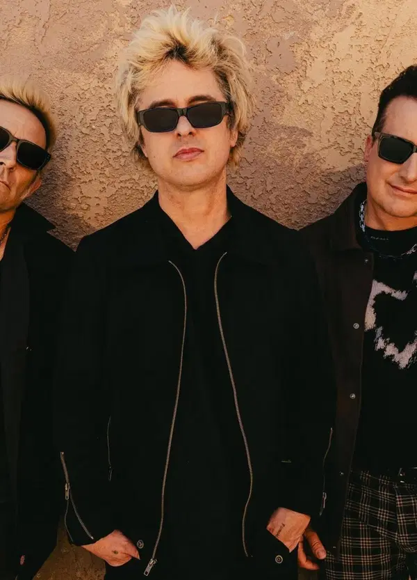La cosa pi&ugrave; punk che i Green Day potevano fare? Tornare al furgone da cui &egrave; partito tutto. Tutto quello che sappiamo su NIMRODS, il film sulla band 