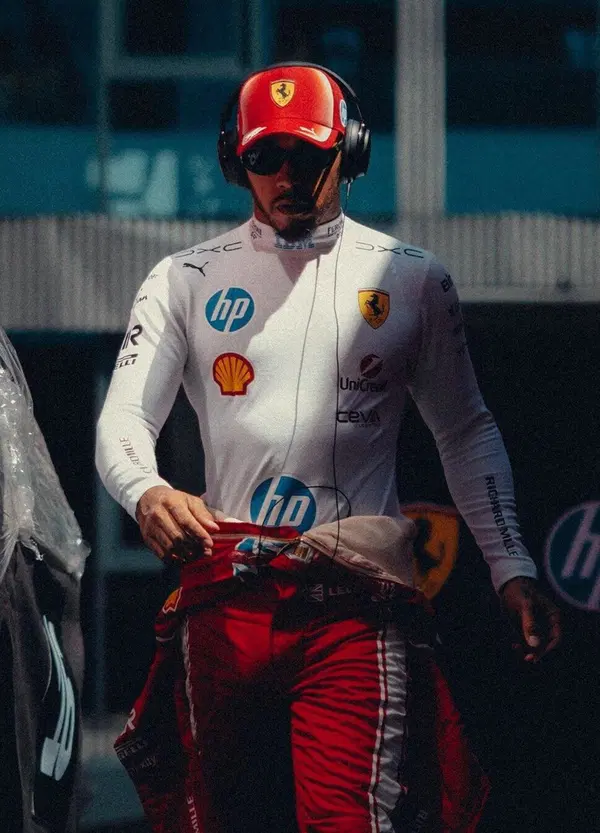 Penalit&agrave; ed errori, il sabato di Hamilton in Ungheria &egrave; horror