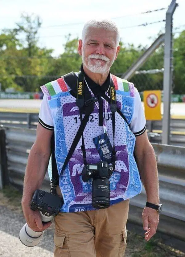 Guardare la F1 da Presidente della Repubblica? Troppo facile, meglio fotografarla: l&rsquo;assurda storia che arriva dritta dall&rsquo;ultimo GP in Ungheria
