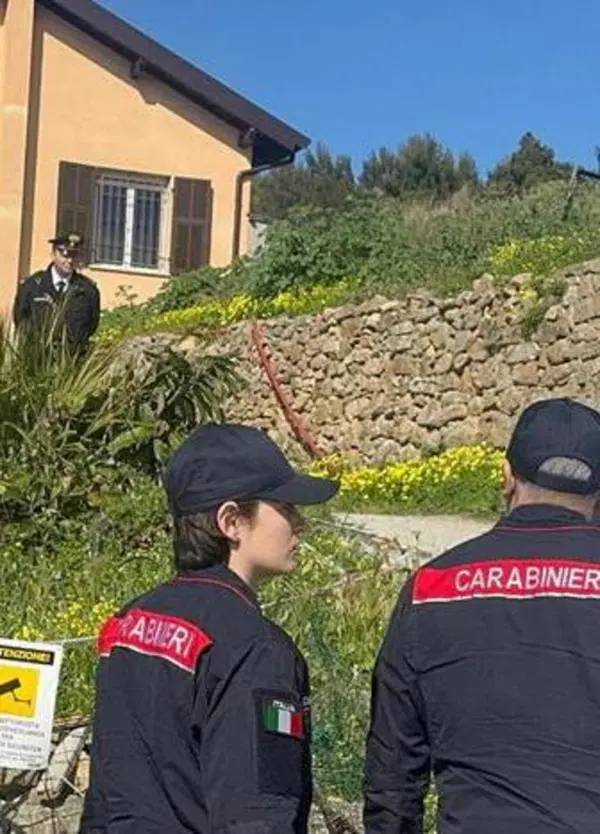 Bimba morta a Bordighera: la madre accusa il compagno, ma i testimoni la smentiscono