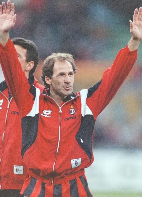 Per capire davvero chi &egrave; stato Franco Baresi guardatevi l'intervista di Federico Buffa