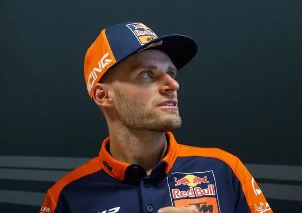 Cos&igrave; Brad Binder &egrave; il primo pilota MotoGP a traslocare: correr&agrave; con Oliveira in BMW, mentre Danilo Petrucci rischia di lasciare la SBK. Ma l&rsquo;esodo sar&agrave; abbastanza?