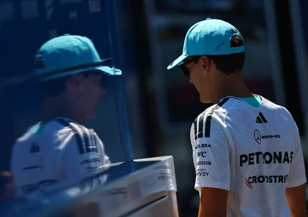 Com&rsquo;&egrave; che George Russell sta affrontando il suo periodaccio in F1, al fianco di Kimi Antonelli? &ldquo;Ripenso ai miei successi, mi d&agrave; speranza&rdquo;. Ma non solo&hellip;