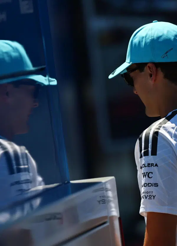 Com&rsquo;&egrave; che George Russell sta affrontando il suo periodaccio in F1, al fianco di Kimi Antonelli? &ldquo;Ripenso ai miei successi, mi d&agrave; speranza&rdquo;. Ma non solo&hellip;