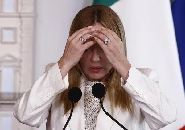 Signori, la Russia si sta prendendo la Libia. Putin ora punta sul Nord Africa insieme a Cina e Turchia. E l&rsquo;Italia? Eni non basta pi&ugrave;. Ecco cosa rischiano Roma e l&rsquo;Europa