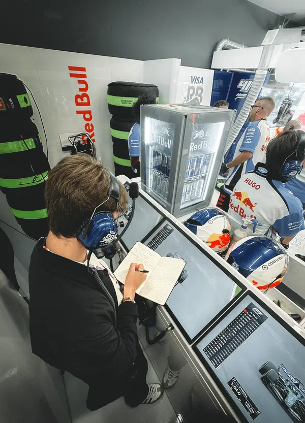 Nel box di Arvid Lindblad e Racing Bulls a Zandvoort