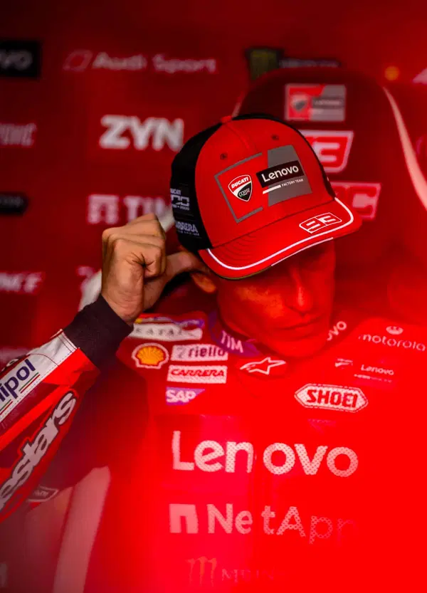 La MotoGP ad Aragon &egrave; un tavolo da poker. Marc Marquez: "Sto contenendo i rischi" 