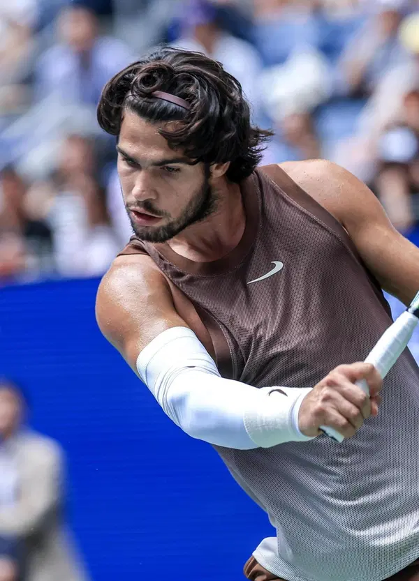 TikTok, chili d'erba, feste e il &ldquo;Nipple Gate&rdquo; di Alcaraz: Benvenuti allo US Open, l&rsquo;incubo di Wimbledon