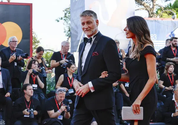 Il film pi&ugrave; brutto alla Mostra del cinema di Venezia &egrave; il rapporto del Ministero della Cultura che fa incaz*are i sindacati. Parlano i lavoratori del movimento Siamoaititolidicoda: &ldquo;Impossibile fare una vita dignitosa con la cattiva gestione del governo&rdquo;