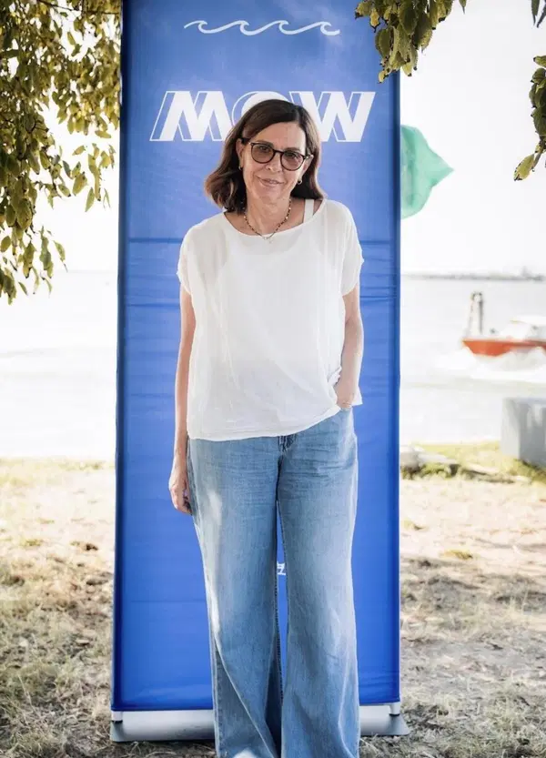 &ldquo;Non lasciamoci andare a una solitudine che uccide&rdquo;. Francesca Comencini dalla Mostra del cinema di Venezia sulla realt&agrave; senza sentimentalismo, il potere e il valore della ribellione