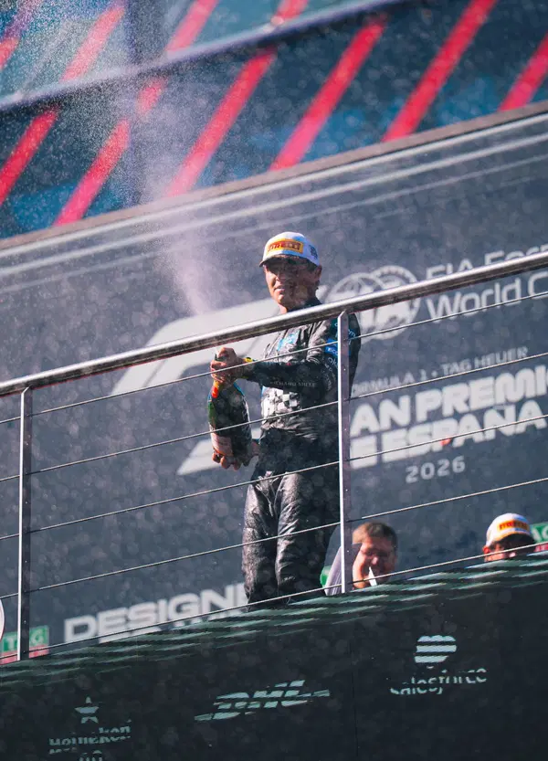 Ma quanto sta spaccando Lando Norris alla Max Verstappen? Prima era veloce, ora anche cazzuto e senza filtri 