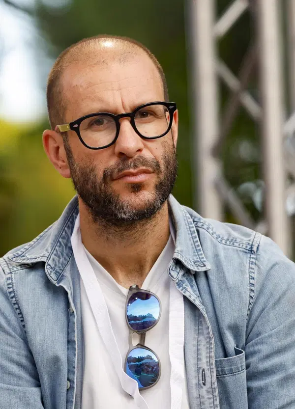 Ma Francesco Cancellato direttore di Fan Page non era il nemico numero uno di Fratelli d'Italia? E allora perch&eacute; &egrave; ospite all'evento Giovent&ugrave; nazionale? Ecco cosa ce dietro