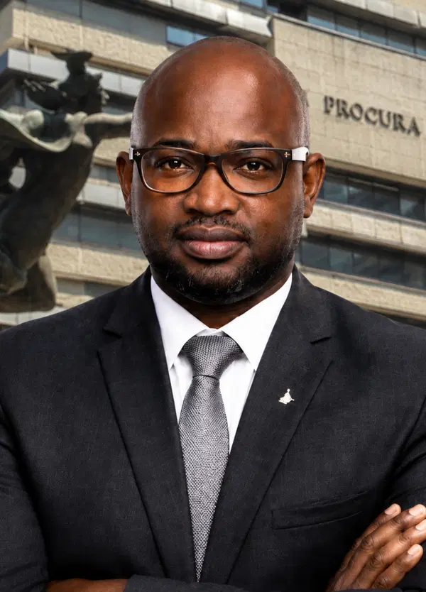 Dopo l'intervento di Fabio Mazzoni (Neutralia) da Giletti ora Ben Chimutengo (ex socio di Lavitola) fa richiesta per essere ascoltato dalla Procura di Roma