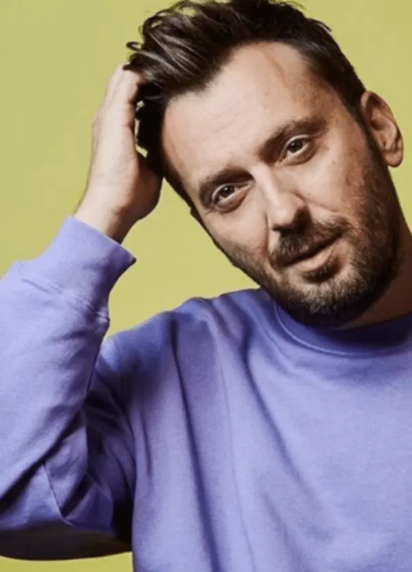 Da &ldquo;Dicono di me&rdquo; a &ldquo;Paparazzi&rdquo;: Cesare Cremonini non deve pi&ugrave; spiegare chi &egrave; 