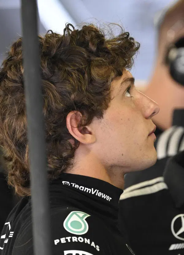 Rosberg avvisa Antonelli: &ldquo;Non pu&ograve; controllare tutto e l'ansia potrebbe aumentare&rdquo;