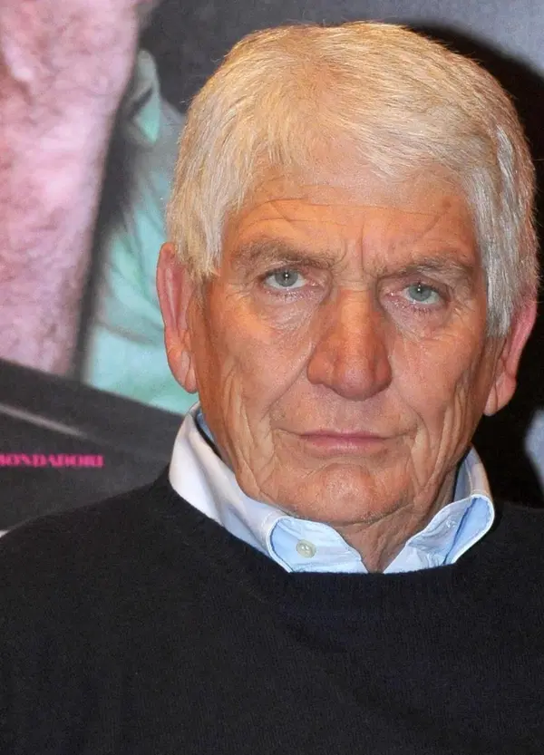 &Egrave; morto Umberto Pizzi, il fotografo che ha smutandato le facce di culo del potere