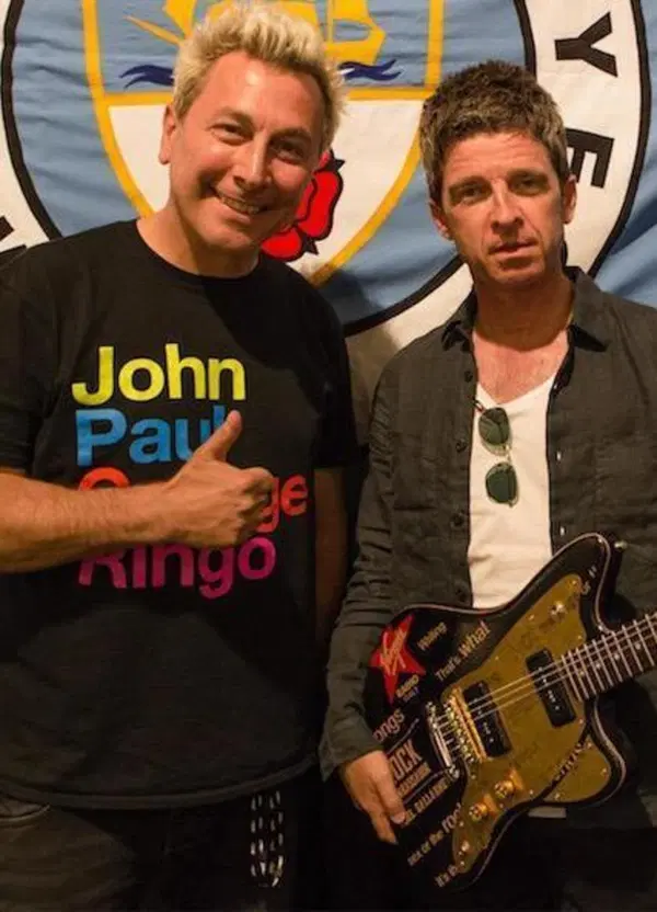 DJ Ringo difende la reunion degli Oasis: &ldquo;Ma quale truffa? Il prezzo del biglietto vale lo spettacolo! Che ascoltassero la trap e non rompessero i maroni!&rdquo;