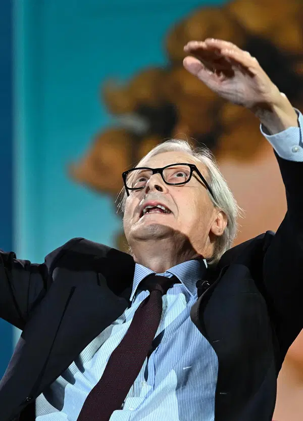 Caro Vittorio, leggendo questa mia lettera (magari) imparerai a morire come si deve