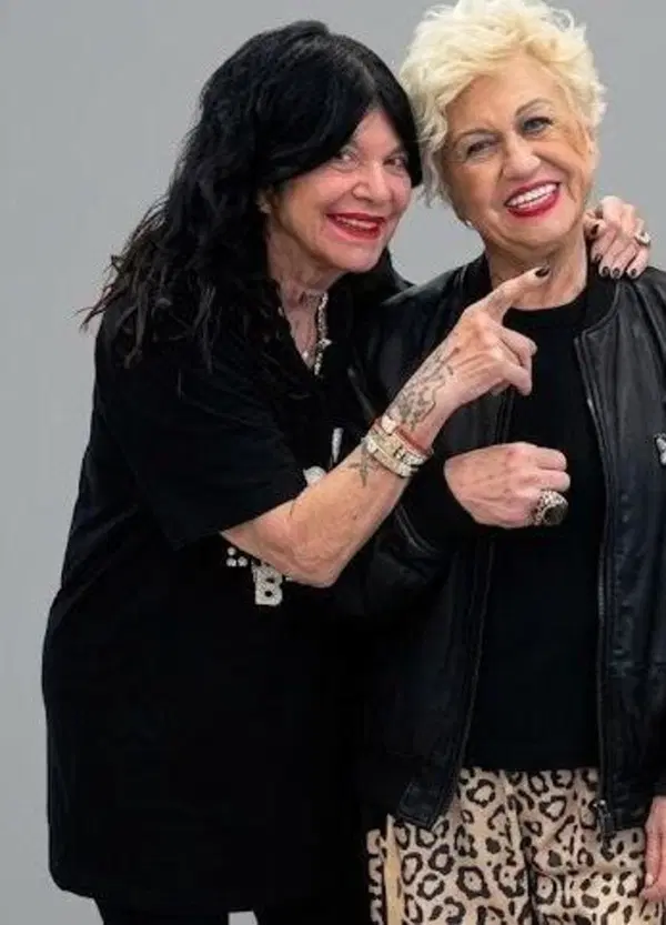 Intervista totale a Wanna Marchi e Stefania Nobile dopo il premio in Campidoglio: &ldquo;Le polemiche? Compratevi il Maalox&rdquo;. E ci regalano un'esclusiva: &ldquo;Abbiamo vinto 2.000 euro in libri, li doneremo al carcere di San Vittore&rdquo;