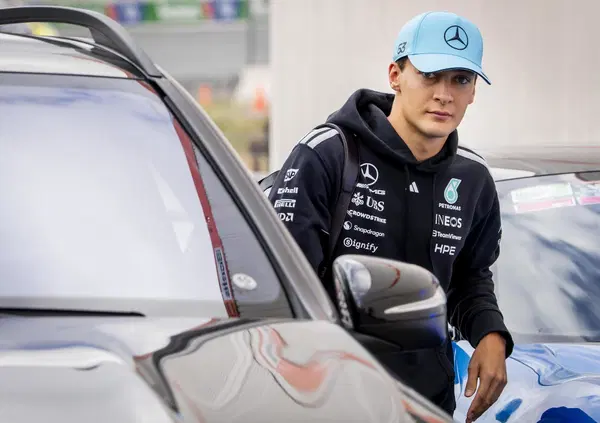 Russell contro Antonelli, game over dopo la Malesia? George non ha dubbi, ma prima attacca la F1: &ldquo;&Egrave; stata una farsa&rdquo;
