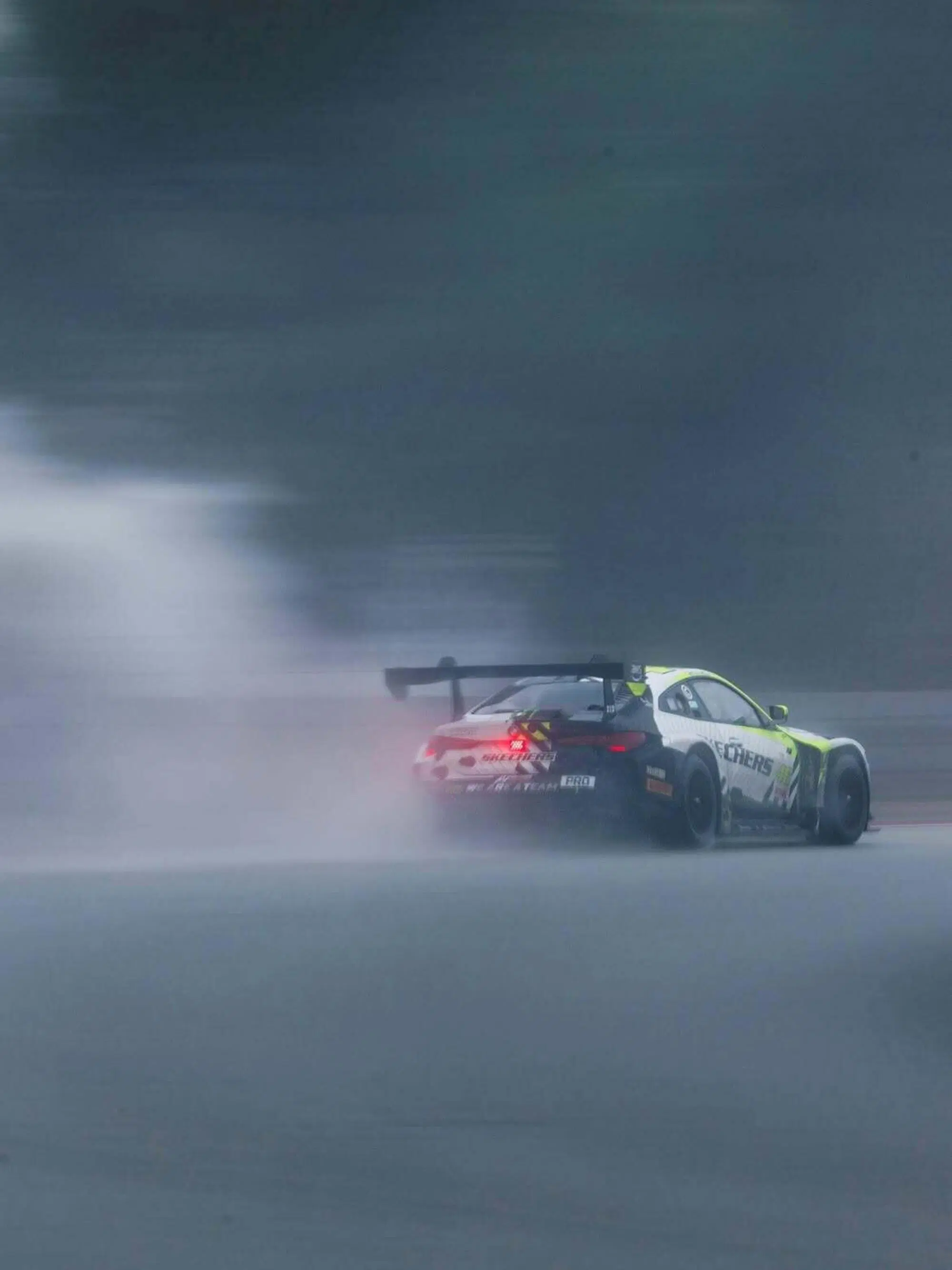 Valentino Rossi BMW Barcellona Pioggia