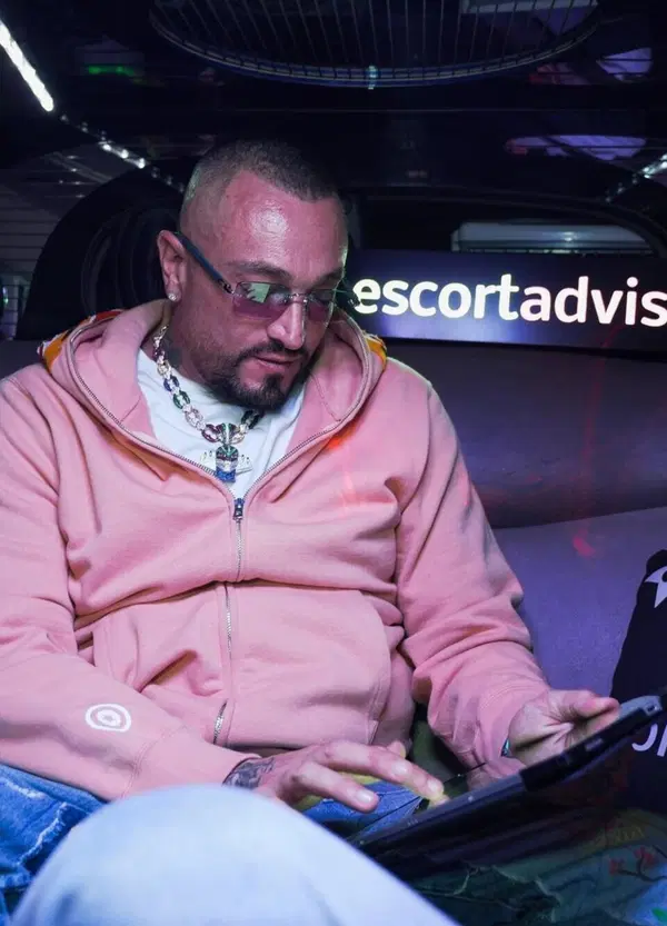 Fastlife con Gu&egrave; e il dj set di Malena a Torino: reportage dalla serata Pleasure by Escort Advisor