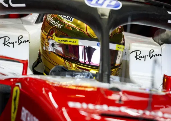 Lewis Hamilton a Singapore infiamma il weekend della Ferrari: &ldquo;Sar&agrave; una sfida, ma voglio rifare la pole del 2018&rdquo;. E per la SF-26, stavolta un vantaggio c&rsquo;&egrave;